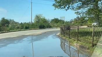 На Казакова произошел порыв водовода