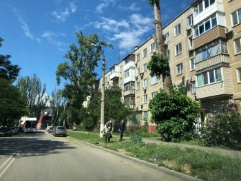 Без напоминай: на обочинах по Ульяновых принялись косить высокую траву