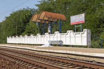 Под поездом в Крыму вновь погиб человек
