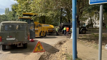 Новости » Общество: В Керчи перекрыта улица Аршинцева – дорогу готовят к асфальтировке