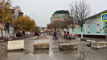 Новости » Общество: Часть ул. Козлова все ещё перекрыта