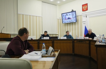 Аксенов пригрозил взысканиями мэрам городов Крыма