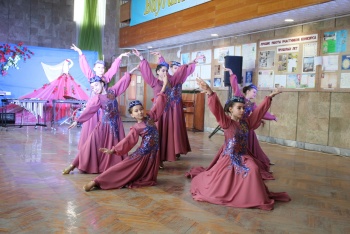 Весенний праздник Наврез байрам отметили в Керчи