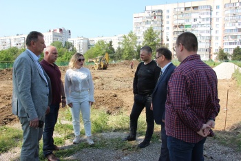 Министр спорта Крыма проинспектировала строительство зала художественной гимнастики в Керчи