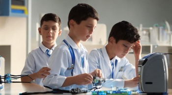 Учить патриотизму крымских школьников будут «специально обученные люди»