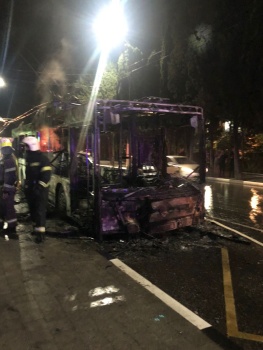 В Ялте сгорел целый троллейбус