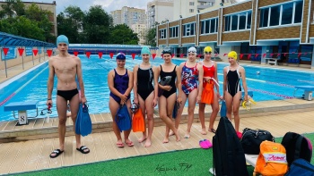 Пловцы из Керчи отобрали медали у лучших спортсменов
