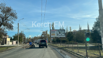 На Вокзальном шоссе в Керчи поставили новый временный светофор