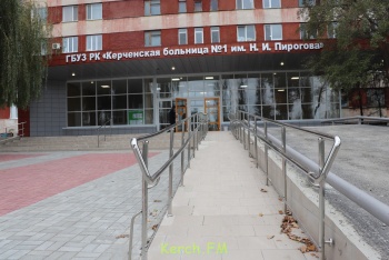 Стало известно, как больницы и поликлиники Крыма будут работать 6 ноября