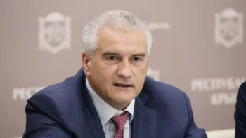 Работа энергосетей: Аксенов попросил крымчан не верить "решалам"