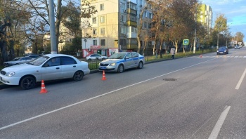 В Керчи легковушка сбила 11-летнего ребёнка на пешеходном переходе