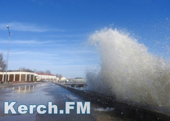 На Крым в ближайшие три дня обрушится ураганный ветер до 40 м/с
