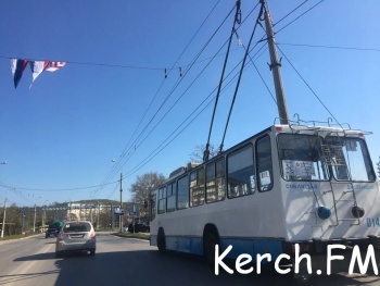 Новости » Общество: В Керчи временно изменили схему движения троллейбусов