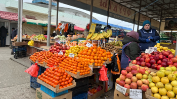 Обзор цен на овощи и фрукты на 17 февраля в Керчи