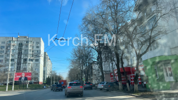 В Керчи перекрыли часть улицы Горького