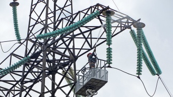 В селе Ленинского района установили 41 опору линий электропередач