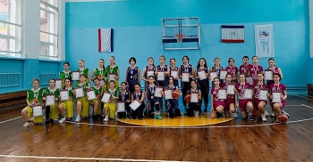 Баскетболисты Керчи привезли с Первенства Крыма серебряные награды