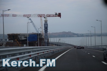 По Крымскому мосту с момента открытия проехали 26 миллионов машин