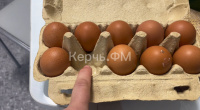 В Керчи магазин ЕдаВода в коробке для 10 яиц продает 9