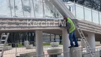 В Керчи приступили к ремонту копии Крымского моста