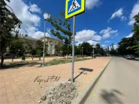 Внимание, водители: по улицам Керчи устанавливают дорожные знаки «Пешеходный переход»