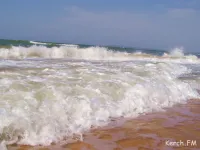 Вода в море у берегов Керчи прогрелась до +23 градусов